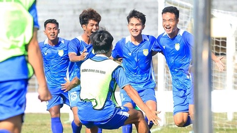 Ba trận tranh vé thăng hạng của hạng Nhì 2026 sẽ dùng VAR